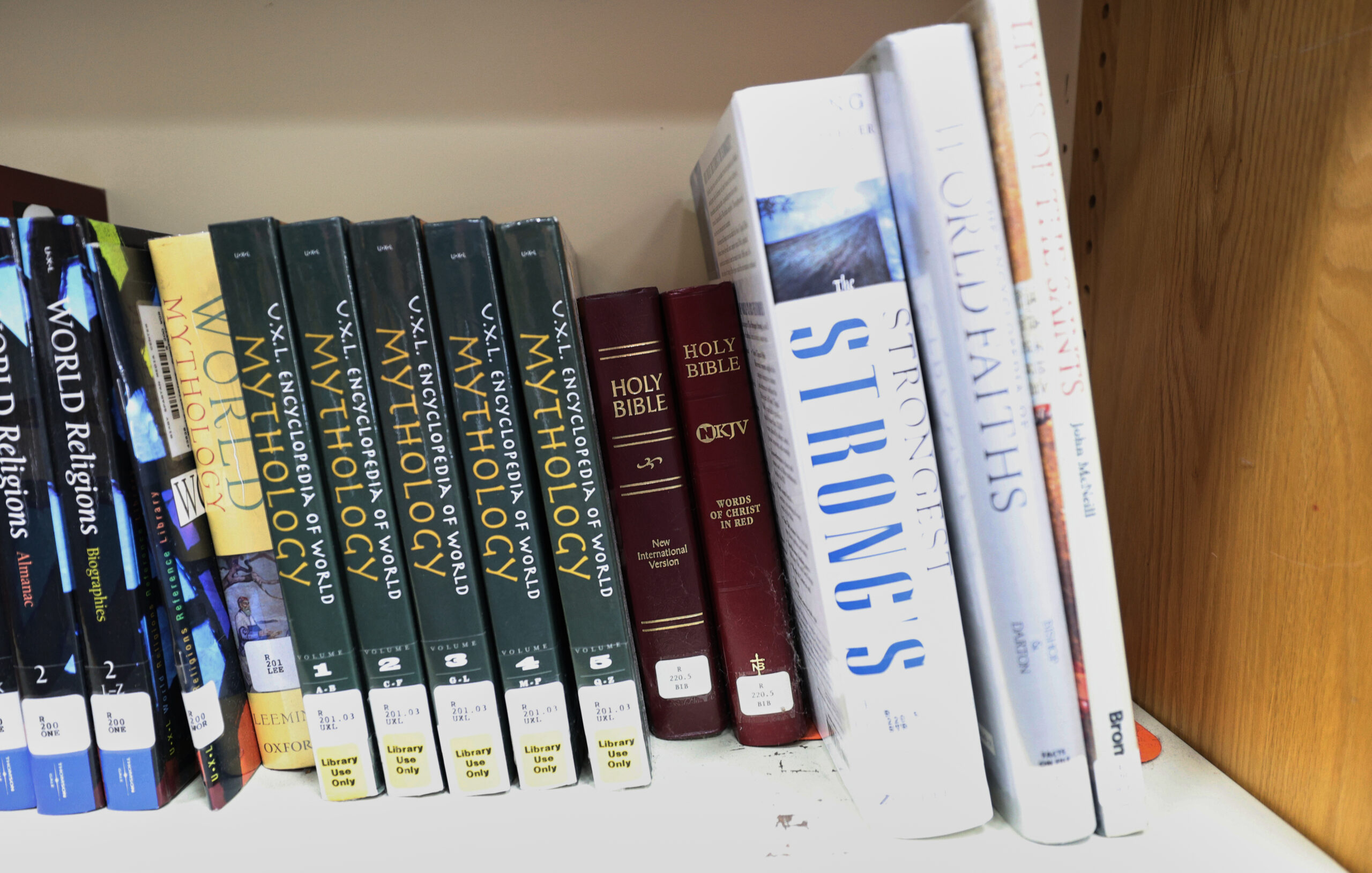 main 31 scaled New Oklahoma schools superintendent rescinds mandate for Bible instruction in schools