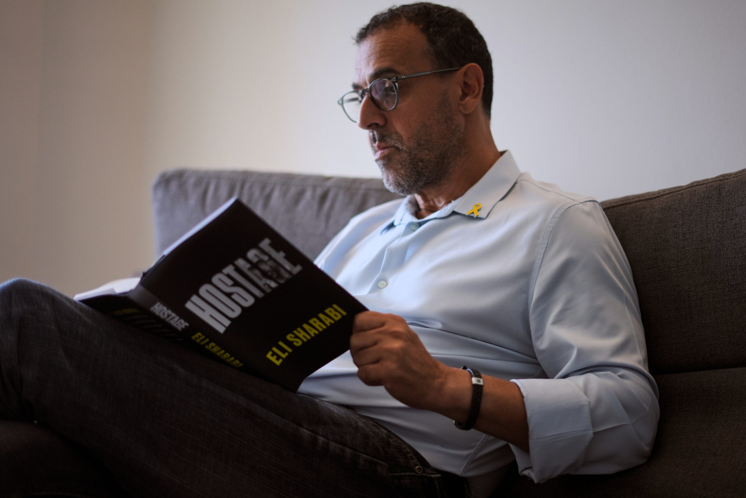 main v01 2 scaled A former Gaza hostage's memoir keeps the focus on those still held by Hamas
