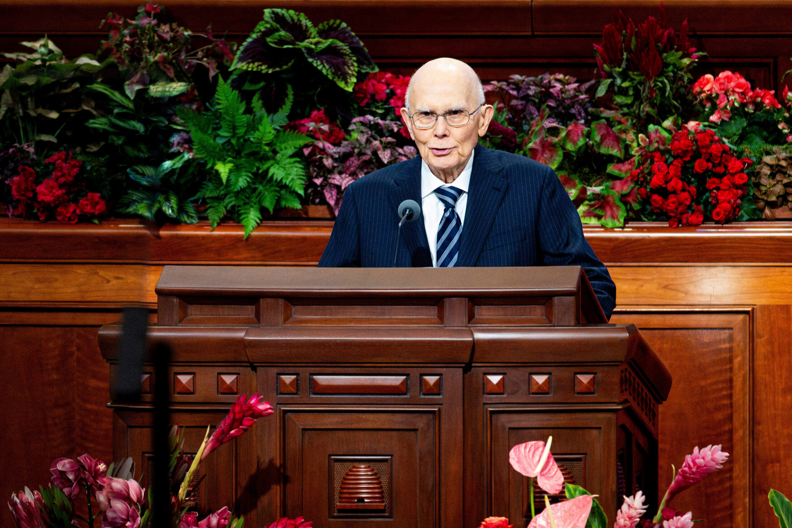 main v01 7 scaled Dallin H. Oaks, former Utah Supreme Court justice, is selected to lead Mormon church