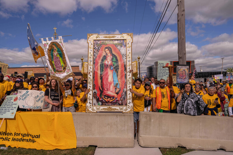 As ICE rocks Chicago, Catholics respond with prayer — and protest webRNS Communion Broadview2 As ICE rocks Chicago, Catholics respond with prayer — and protest