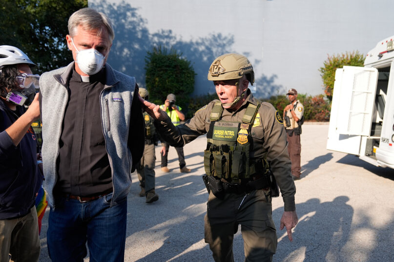 After clergy arrests, religious pushback to ICE expands in Chicago webRNS Immigration Judge1 After clergy arrests, religious pushback to ICE expands in Chicago