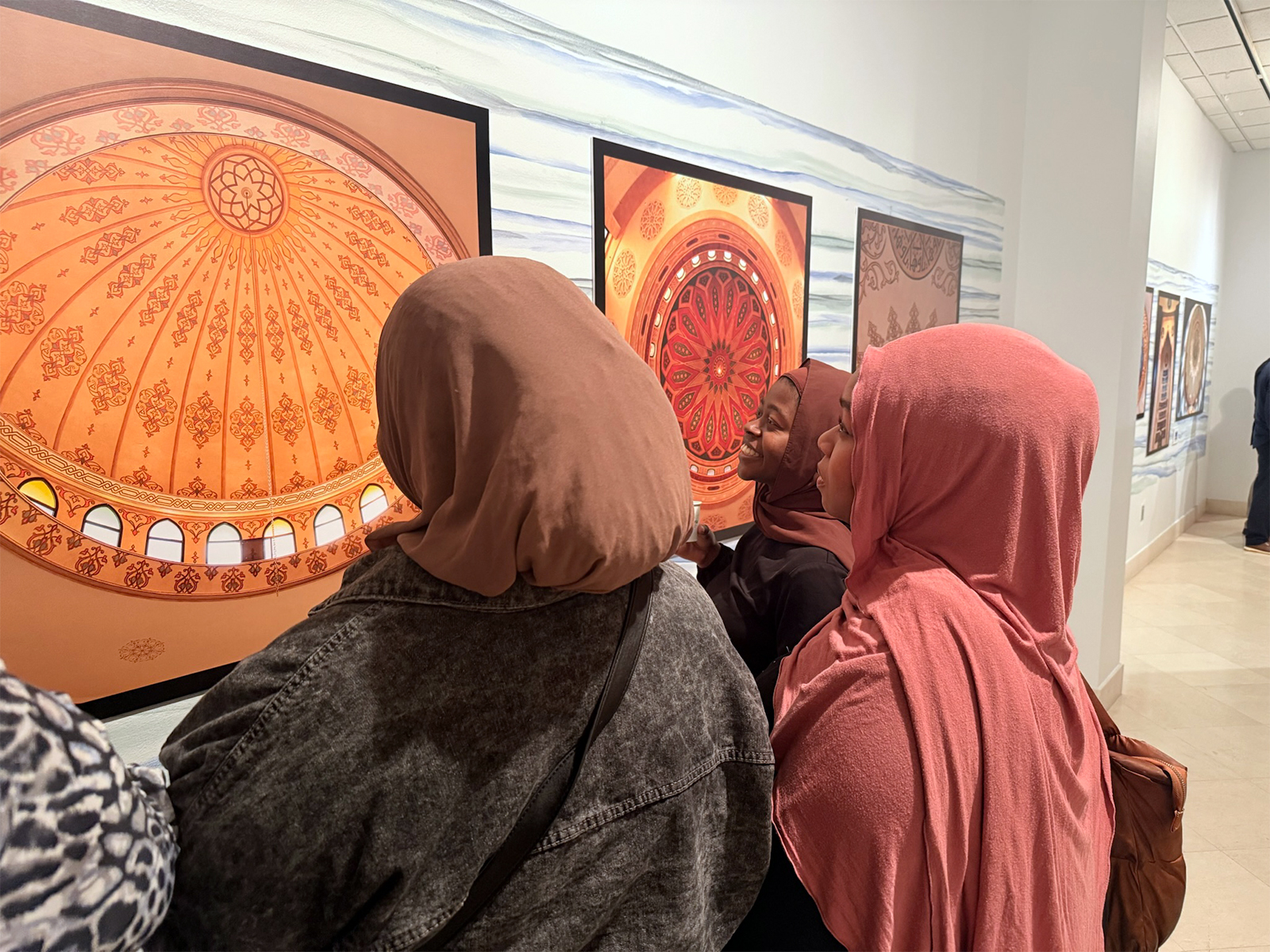 webRNS Mosque Art2 Harout Bastajian, a Christian muralist, found his calling painting mosque domes