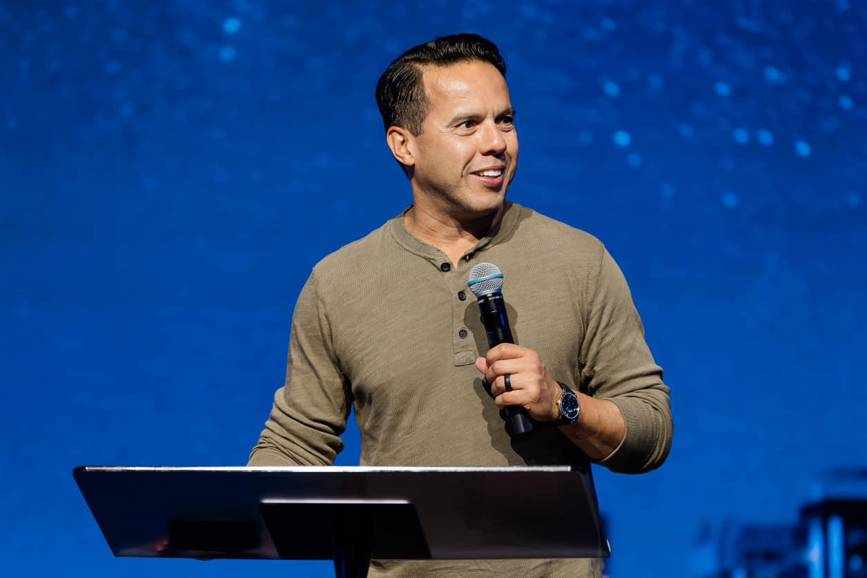 webRNS Samuel Rodriguez Evangelical Trump adviser urges Latino Christians 'go to church' amid fears of ICE