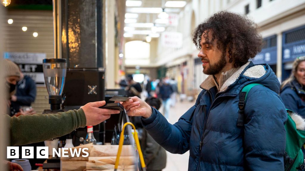 0f086100 cb8d 11f0 8cf5 e9dfcb27a4e1 Businesses left asking - what happened to growth?