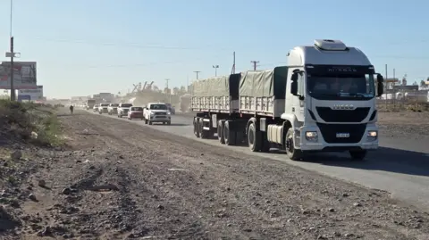 A busy road in Añelo