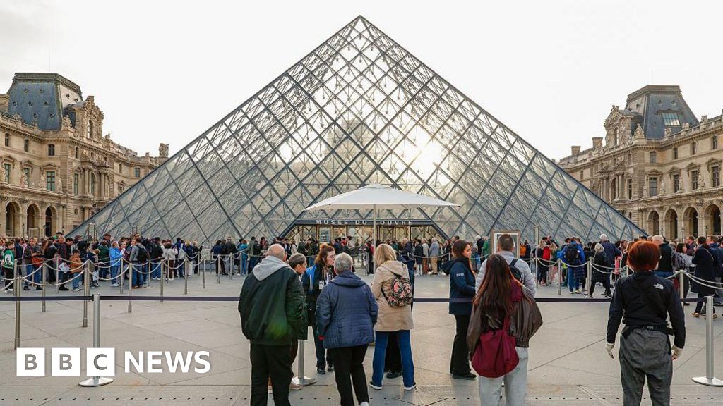 195dcd20 cbf1 11f0 8d2c 035473429d3c Louvre to hike ticket prices for most non-EU tourists by 45%