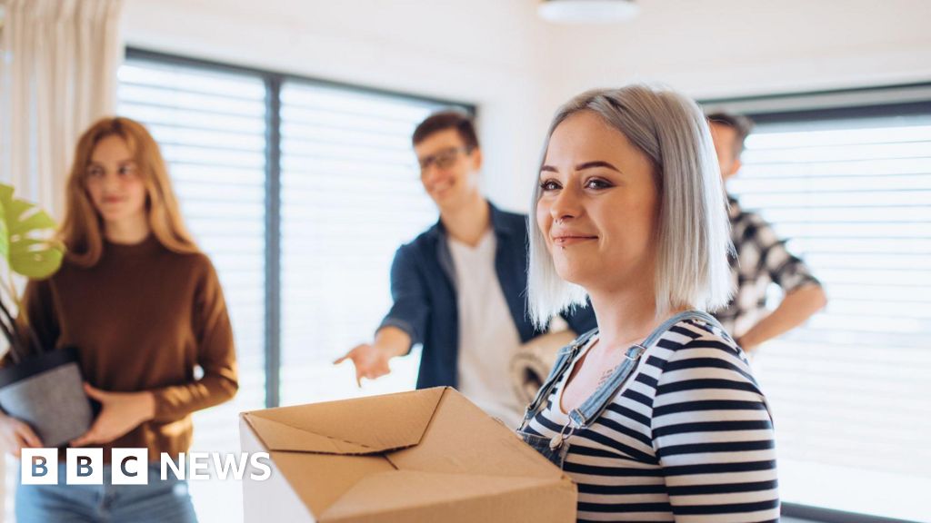 9547a360 b806 11f0 8f42 c1f60875a777 Credit scores to include rental payments for first time