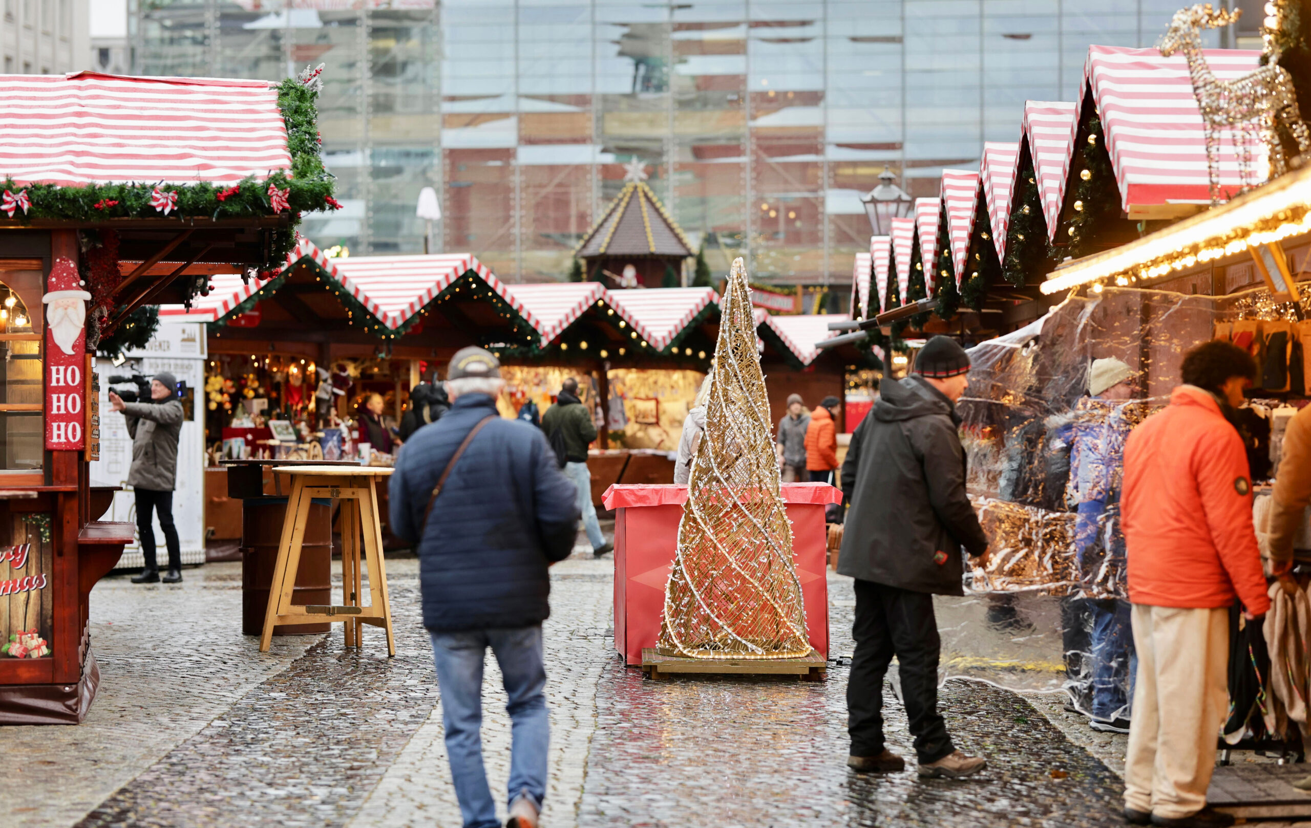 main 38 scaled Christmas market in Germany opens after last year's deadly attack in the city of Magdeburg