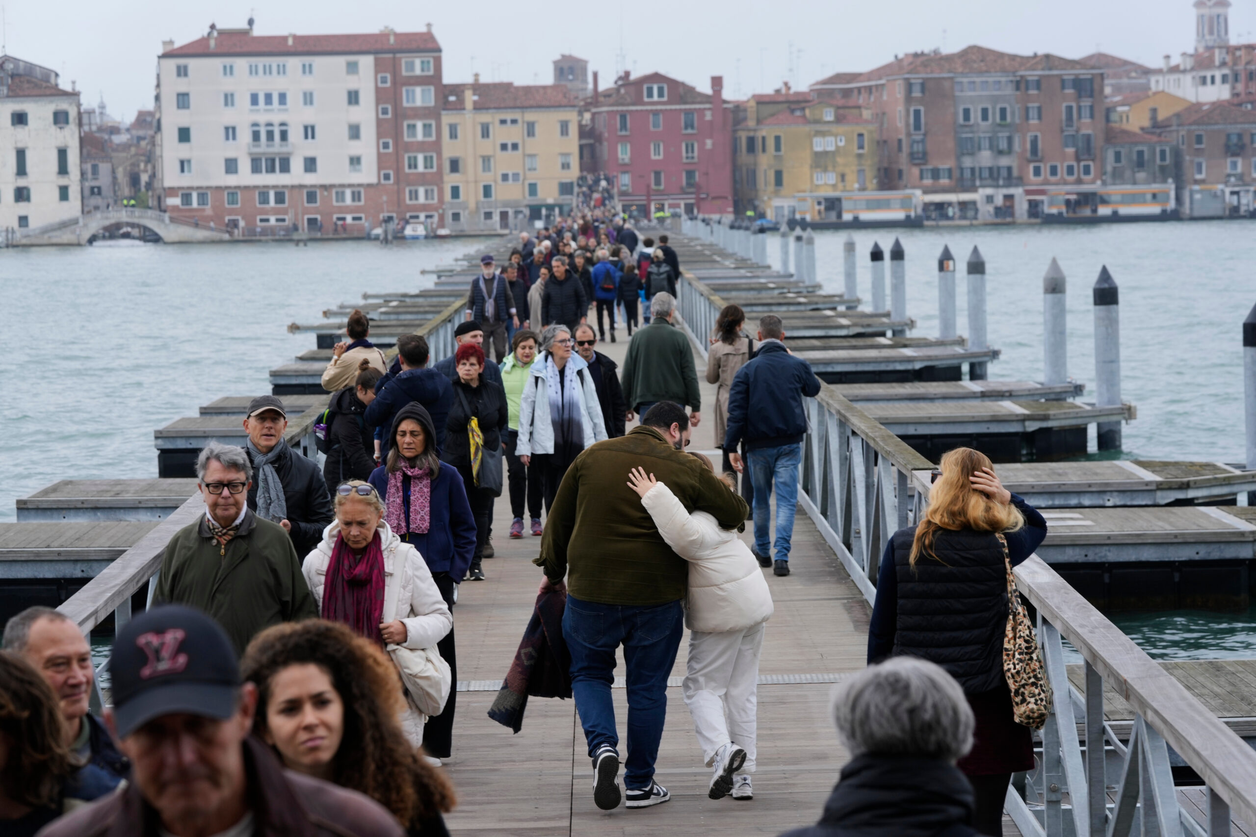 main 5 scaled Venice revives a quarter-mile floating bridge to island cemetery for All Souls' Day mourners