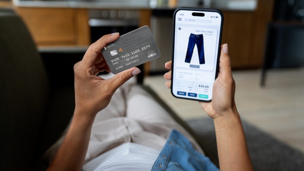 p0mjz1sd How to avoid scams when shopping online