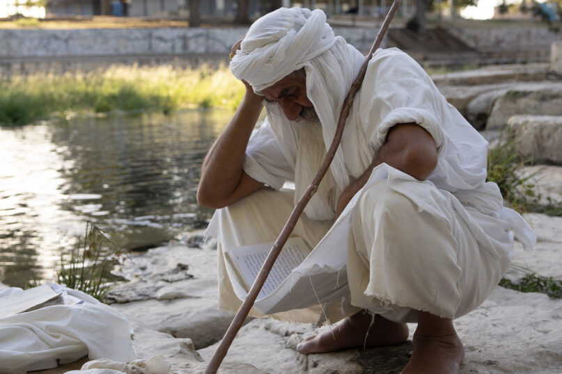 Members of the last surviving gnostic sect prepare for the 'Little Feast' in Texas webRNS Mandeans Texas1 Members of the last surviving gnostic sect prepare for the 'Little Feast' in Texas