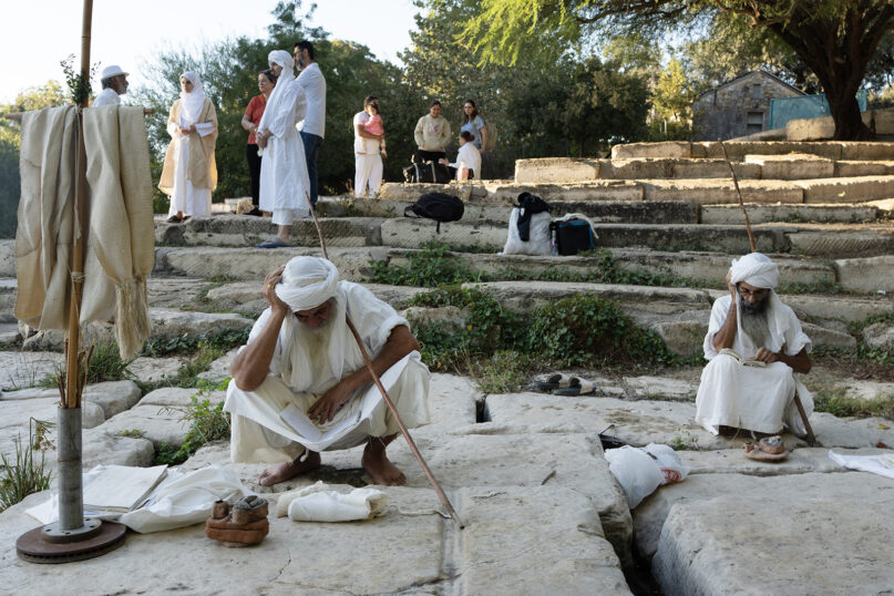 Members of the last surviving gnostic sect prepare for the 'Little Feast' in Texas webRNS Mandeans Texas2 Members of the last surviving gnostic sect prepare for the 'Little Feast' in Texas