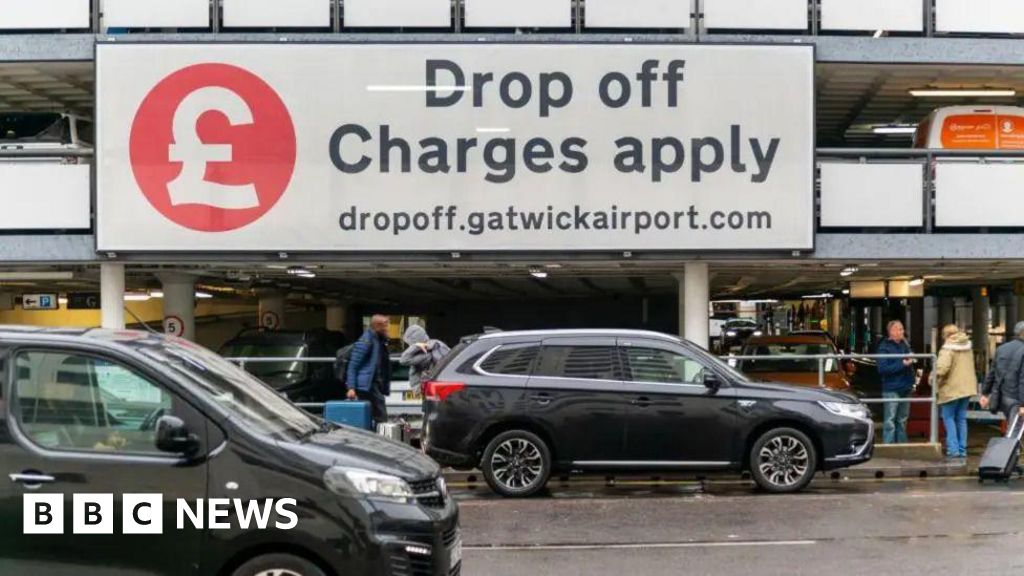 2acb6690 d73f 11f0 93d2 8fe41819f724 Gatwick Airport's drop-off fee rises to £10, UK’s highest charge