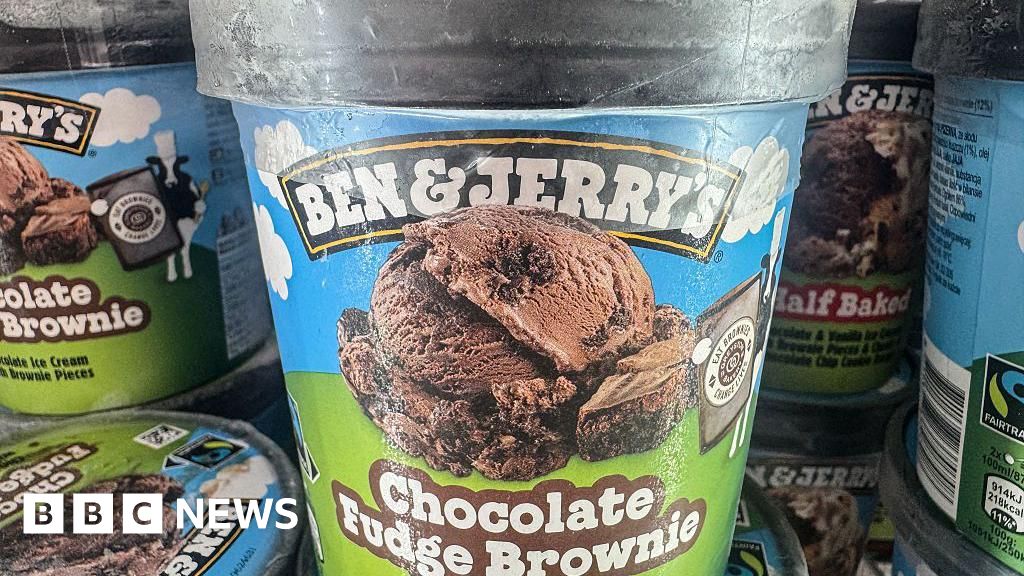 2c321fe0 da1b 11f0 9760 e59612d751ea Row deepens as three board members removed