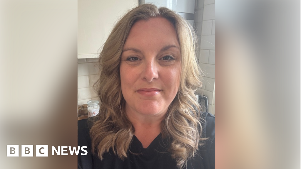 58397cc0 cecf 11f0 8c06 f5d460985095 Every pupil at Norwich school to get Christmas hamper after drive