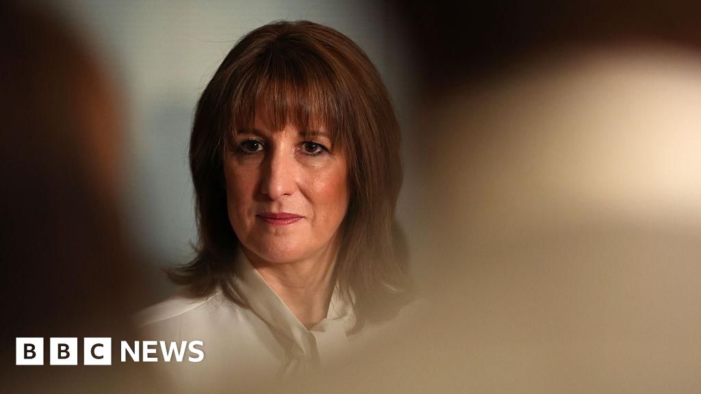 7743be00 cf10 11f0 9e1e 2102f856ffa4 OBR head's resignation leaves potential landmines for Reeves