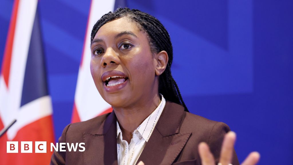 897828d0 d8bc 11f0 aae2 2191c0e48a3b Tories to scrap petrol ban if they win next election