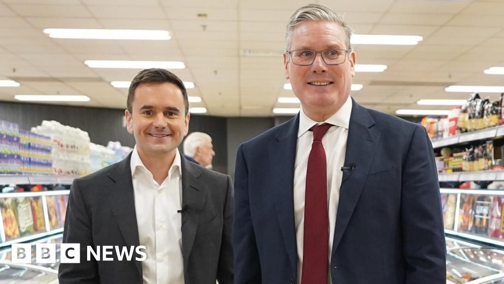 b951b560 d2ec 11f0 a892 01d657345866 Iceland boss Richard Walker to become Labour peer, sources say