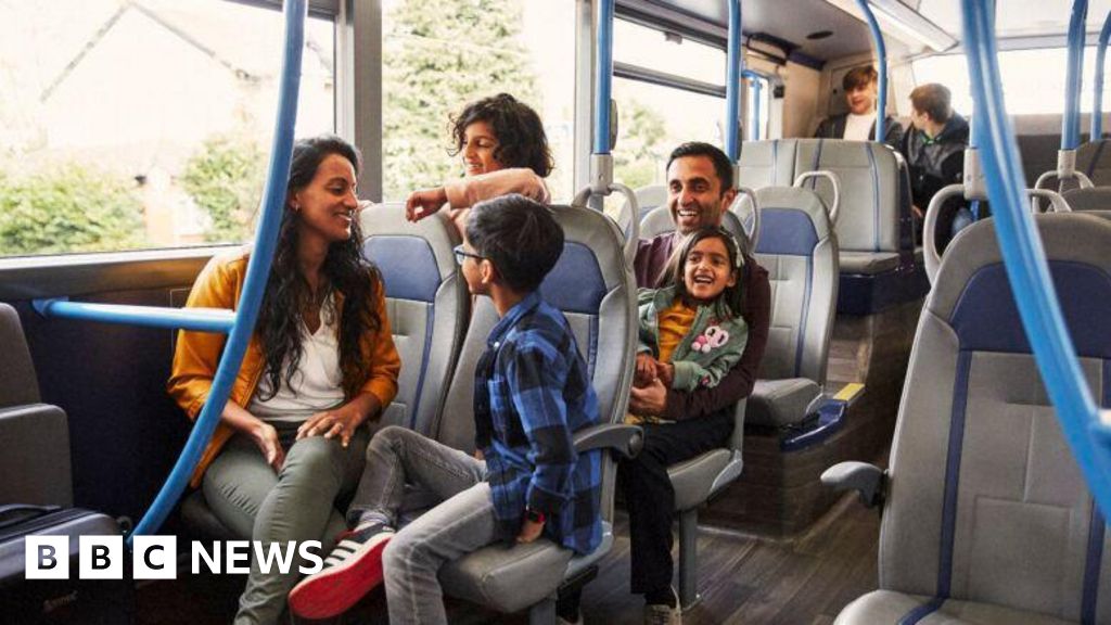 cc76bf70 cf6b 11f0 996f d5994b7e1100 Hull bus ticket discount for city travel over Christmas