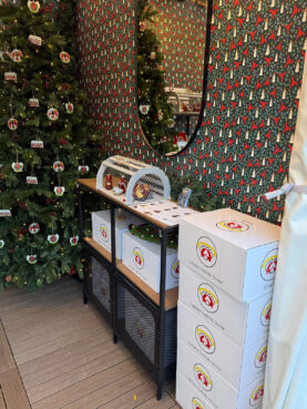 Sacrilege or the most New England Nativity ever? webRNS Lobster Nativity4 Sacrilege or the most New England Nativity ever?