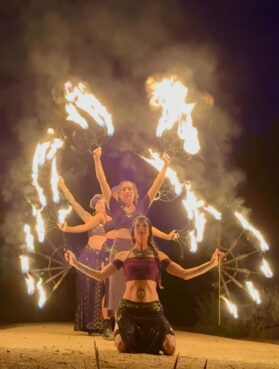 webRNS Tenley Wallace Temple Dance 1 20251124 How modern American women are finding Hinduism’s powerful goddess tradition through dance
