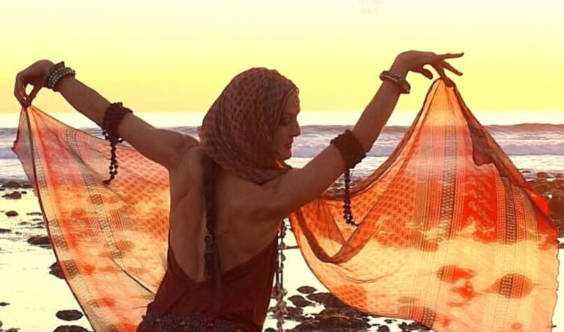 webRNS Tenley Wallace Temple Dance 2 20251124 How modern American women are finding Hinduism’s powerful goddess tradition through dance