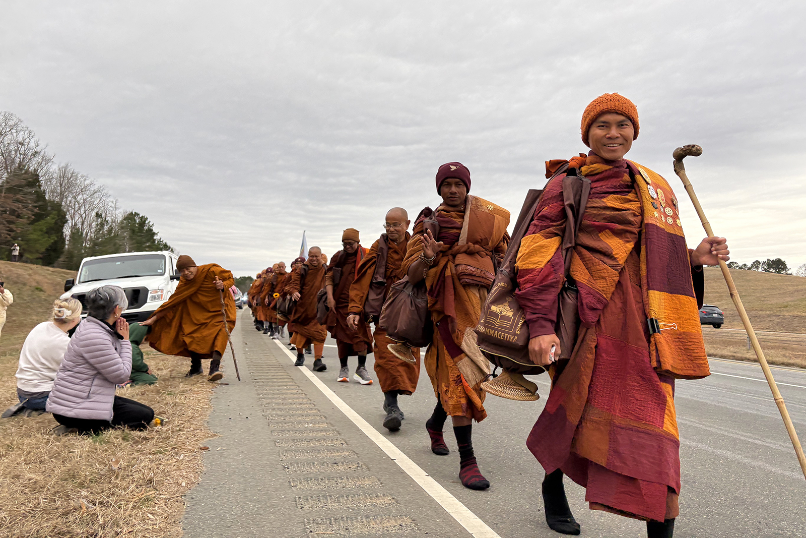 webRNS Monks NC1 Thousands show their respect for Buddhist monks on a Walk for Peace