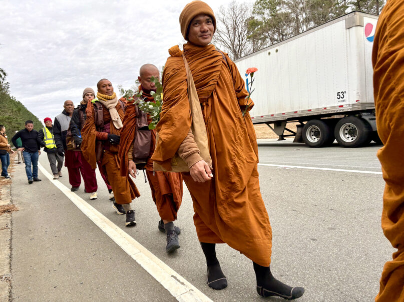webRNS Monks NC6 Thousands show their respect for Buddhist monks on a Walk for Peace