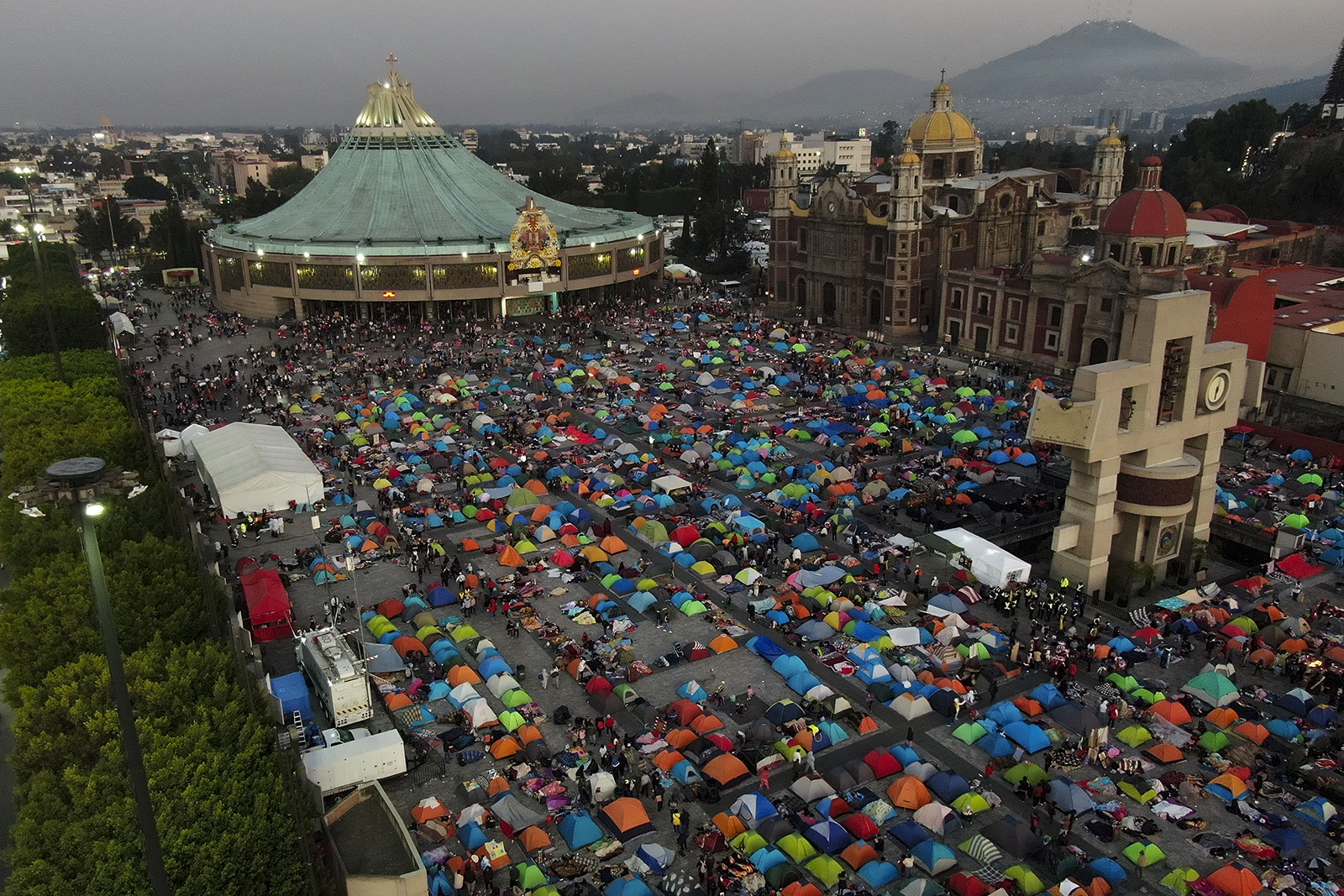 webRNS Photos Week03 121324 Catholicism continues sharp decline in Latin America