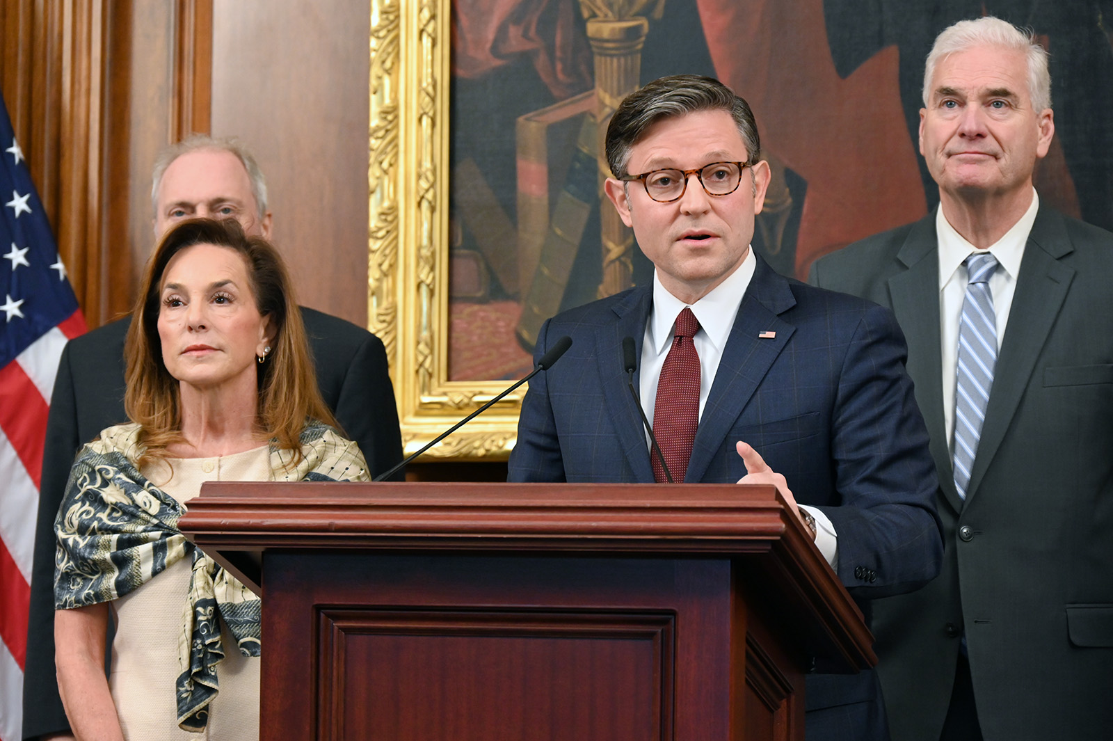 1771541498 412 webRNS Mike Johnson1 Bay Area pastor, shot with a pepper round, files $5M claim against federal government