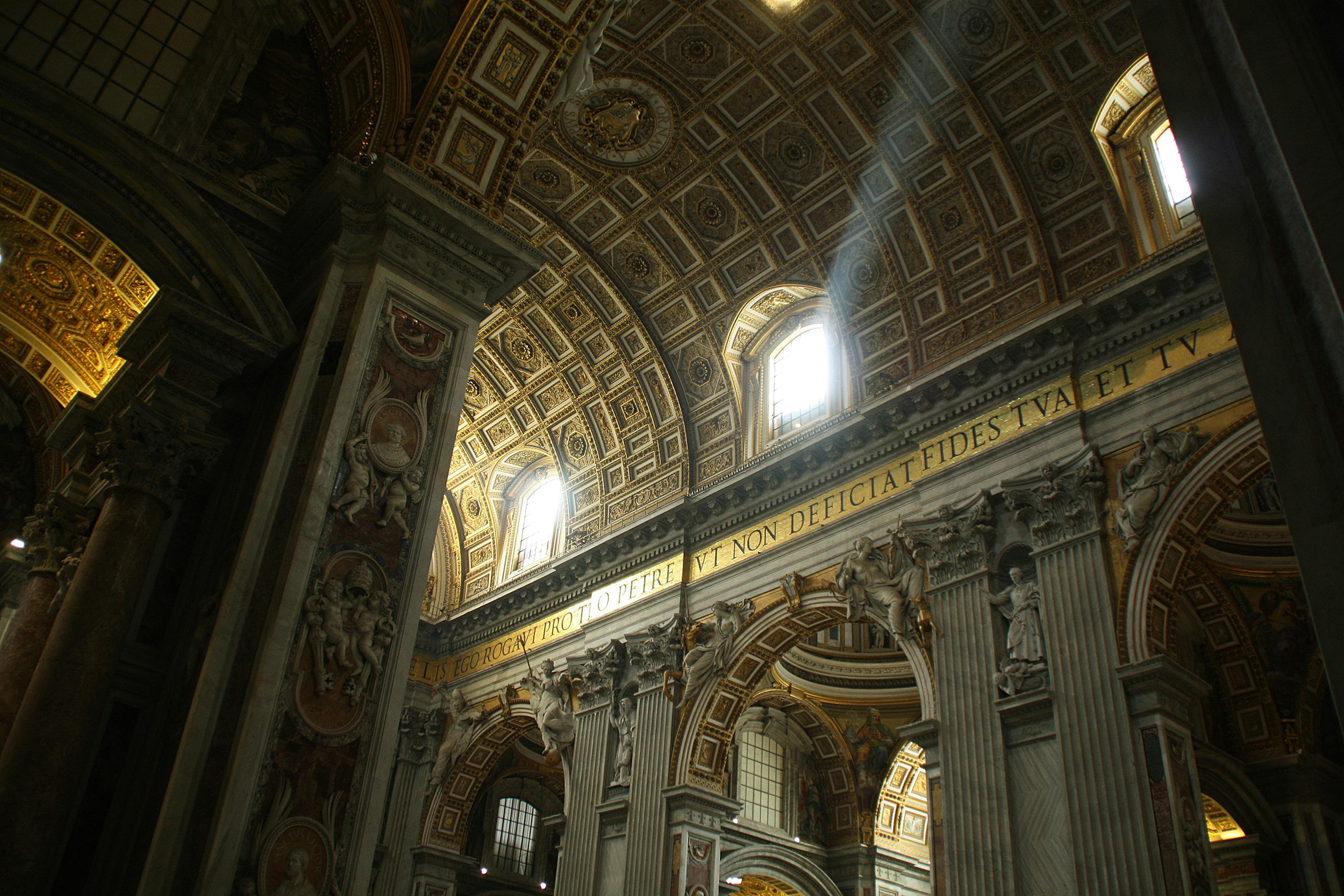 RNS Vatican Peters Basilica1 For its 400th anniversary, St. Peter’s Basilica embraces AI and structural surveillance