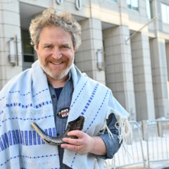 webRNS Rabbi Michael Rothbaum 20260211 Rabbis lead hundreds in mass Jewish protest outside ICE headquarters