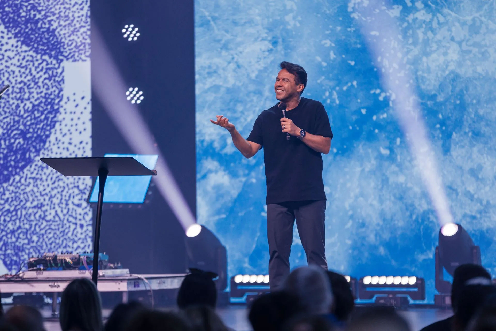 webRNS Rev. Samuel Rodriguez 20251124 Over 100 Latino Christian leaders say Trump adviser Samuel Rodriguez’s reach is misrepresented